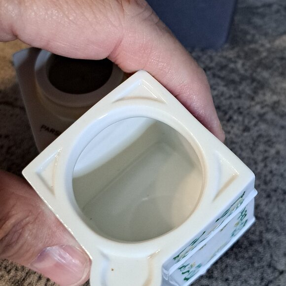 Lenox Spice House “Parsley” 1989 Lenox Spice Village Collection - Picture 15 of 16